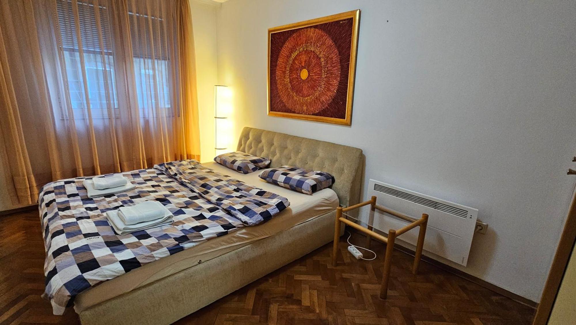 Appartement Old Bell With Garage For Smaller Cars Sarajevo